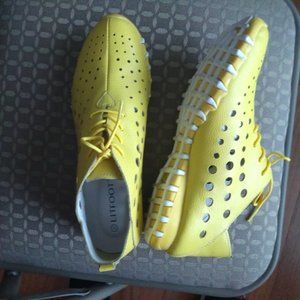 Litfoot LF9010/39 Yellow Leather casual shoe,   Size 9 US